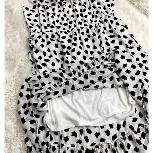 Stylish Black and White Ruffle Mini Dress - Picture 4 of 10